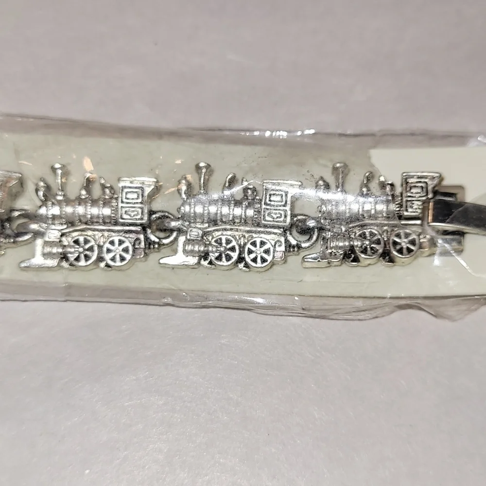 Train Bracelet NWOT